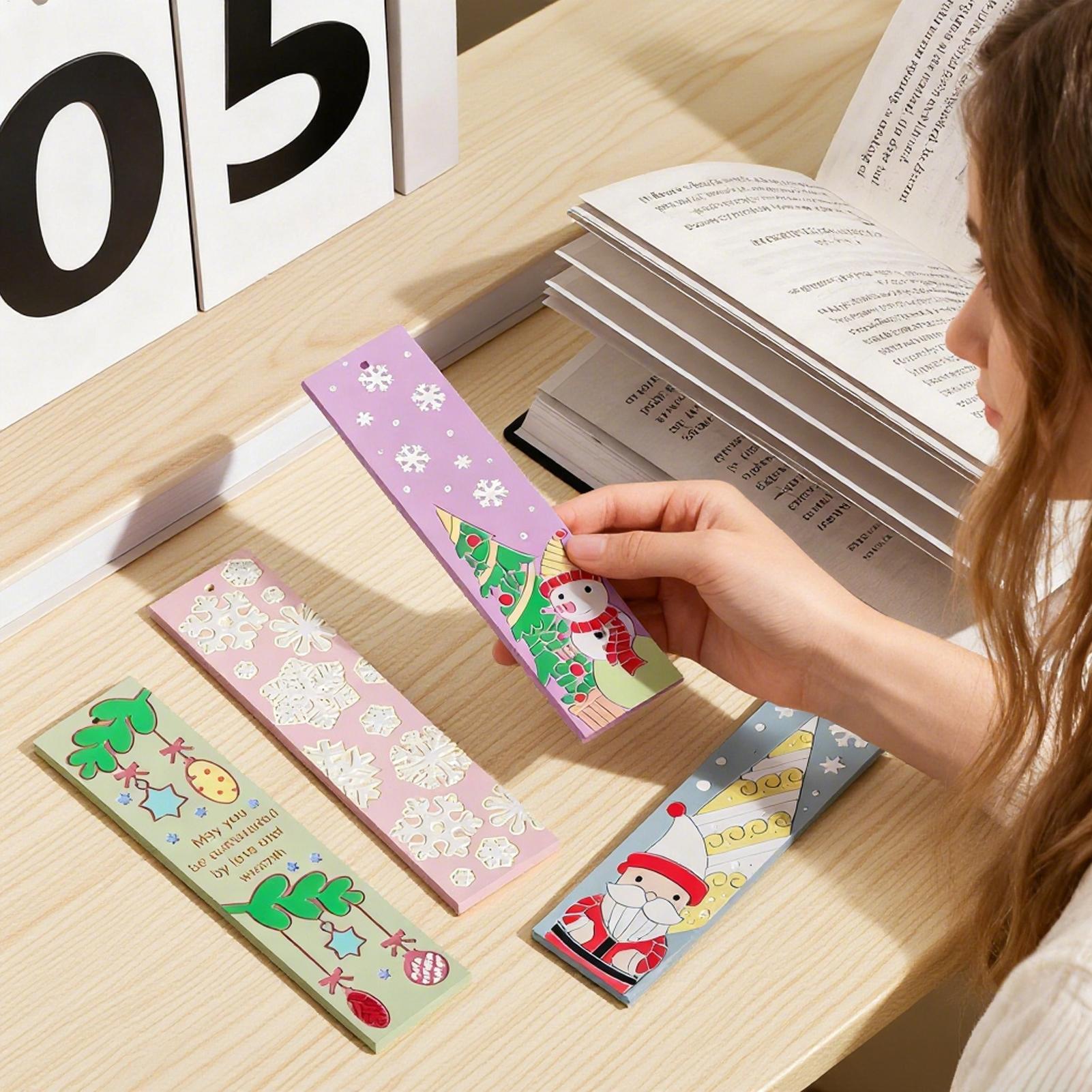 Art Craft Door - แม่พิมพ์ซิลิโคนทำที่คั่นหนังสือ 4 ชิ้น ลายคริสต์มาส สำหรับงานศิลปะ งานประดิษฐ์ตกแต่ง